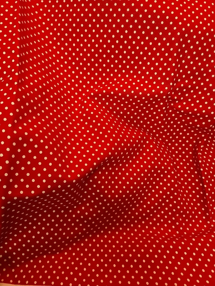 Edredón de lunares Waverly Inspirations rojo blanco lunares tela por yarda Foto 3 de 3