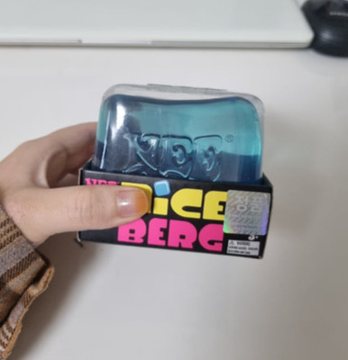 NeeDoh Nice Berg Blue XL Giant Nee Doh Niceberg Solid Squish Cube Ice Block
