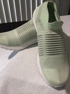 adidas ultra boost laceless green
