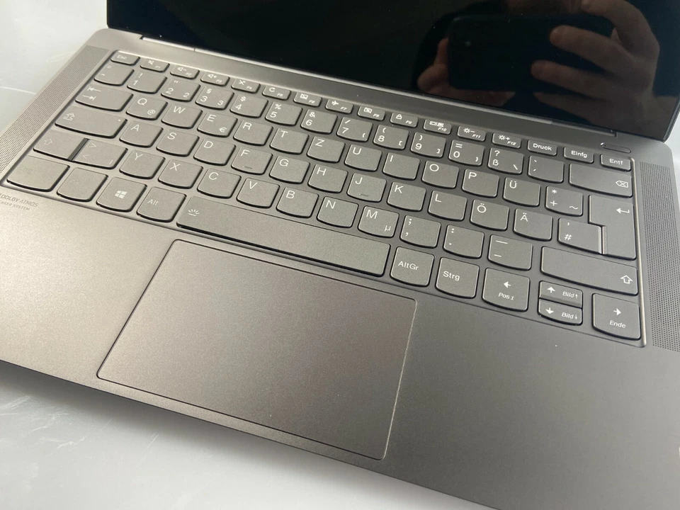 Lenovo Yoga S940-14IIL Core i5 1035G4 8GB RAM 512GB SSD Fullhd Windows 10 Gris - Imagen 3 de 4