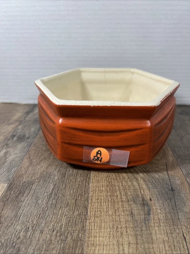 McCoy Floraline 420 6 Sided Planter Orange/Red Cream 7” #A24