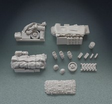 BRITAINS CAMPAIGN MINIATURES 70005 U.S. M4A3 SHERMAN STOWAGE SET KIT
