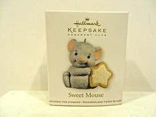HALLMARK KEEPSAKE ORNAMENTS  SWEET MOUSE MINIATURE ORNAMENT