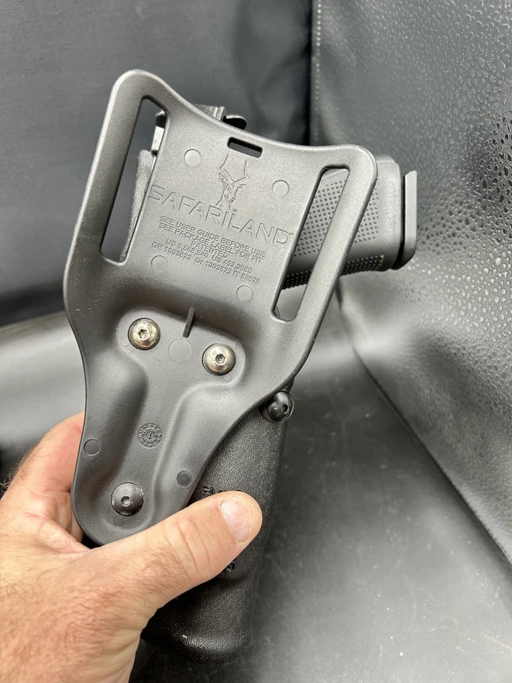 Safariland 6280 SLS Lvl 2  STX Duty Holster Glock 45 w/ Light RH - Image 3 of 3