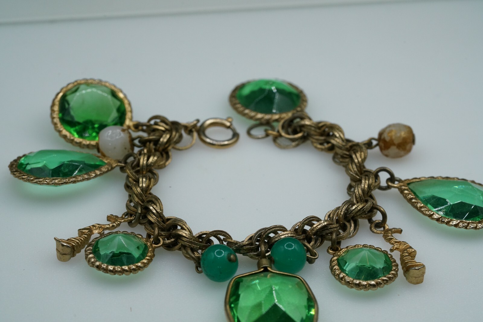 Beautiful Vintage Accessocraft NYC Green Glass Gold Tone Charm Bracelet