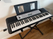 Yamaha YPT270 Portable Keyboard 61-Key Electronic, Stand, AC Adapter included