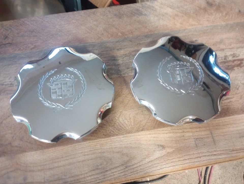 Cadillac Seville/Eldorado 1996-2002 par de tapas centrales 9592206 Foto 2 de 4