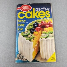 Betty Crocker's Creative Cakes 1987 Cookbook Baking Recipes General Mills