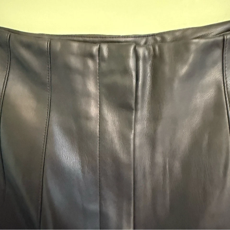 Zara Mujer Cintura Alta Negro Vegano Cuero Vestido Pantalón Talla Mediana Foto 3 de 4