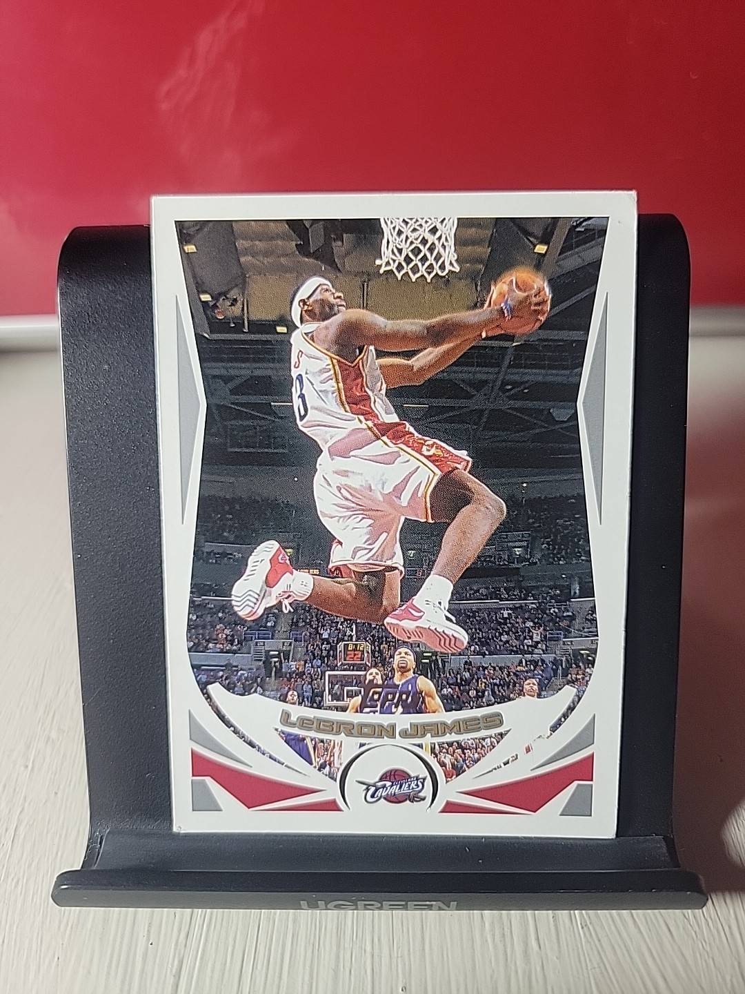 2004-05 Topps - LeBron James #23 - Soft Corner