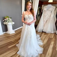 Elegant Wedding Dresses Spaghetti Straps Lace up Appliques Beads Square Collar