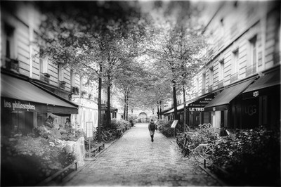 Fine Art Photography - 4x6, 8x12, or 13x19 - Paris, France Street