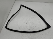2018-2024 TOYOTA CAMRY REAR PASSENGER DOOR WINDOW GLASS RUN CHANNEL SEAL OEM