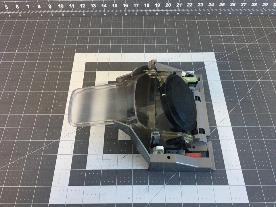 Dispensador de refrigerador Samsung embudo de puerta de conducto de hielo P# DA97-12095C Foto 3 de 4