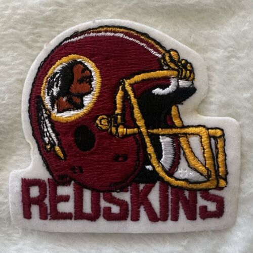 Vintage WASHINGTON REDSKINS Sew-On Embroidered NFL Football Team Helmet Patch - Picture 2 of 3