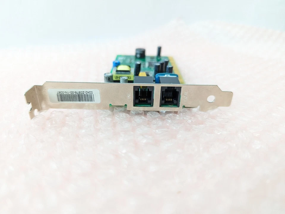 Agere V56714-RA 56K PCI Fax/Modem Card - Image 2 of 4