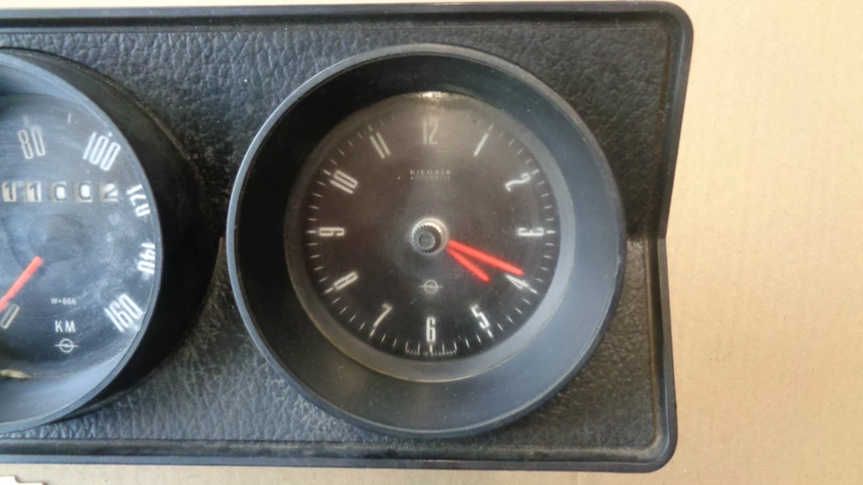 Opel Kadett B  Coupe Caravan Tacho Kombiinstrument Tachometer 160 km/h mit Uhr - Bild 3 von 4