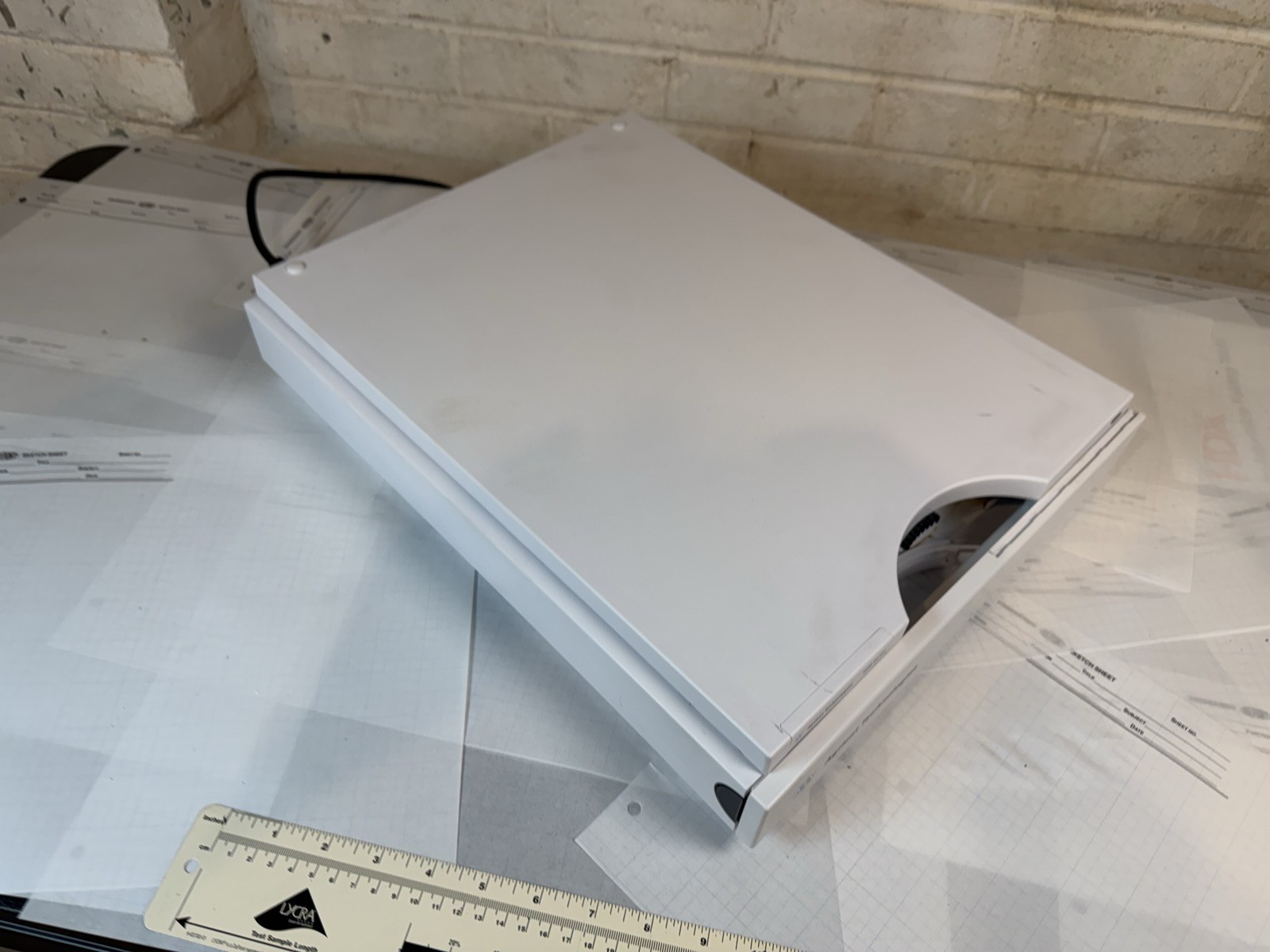 Agilent 1200 G1379B Micro Vacuum Degasser HPLC S/N JP73106900 — Powers On