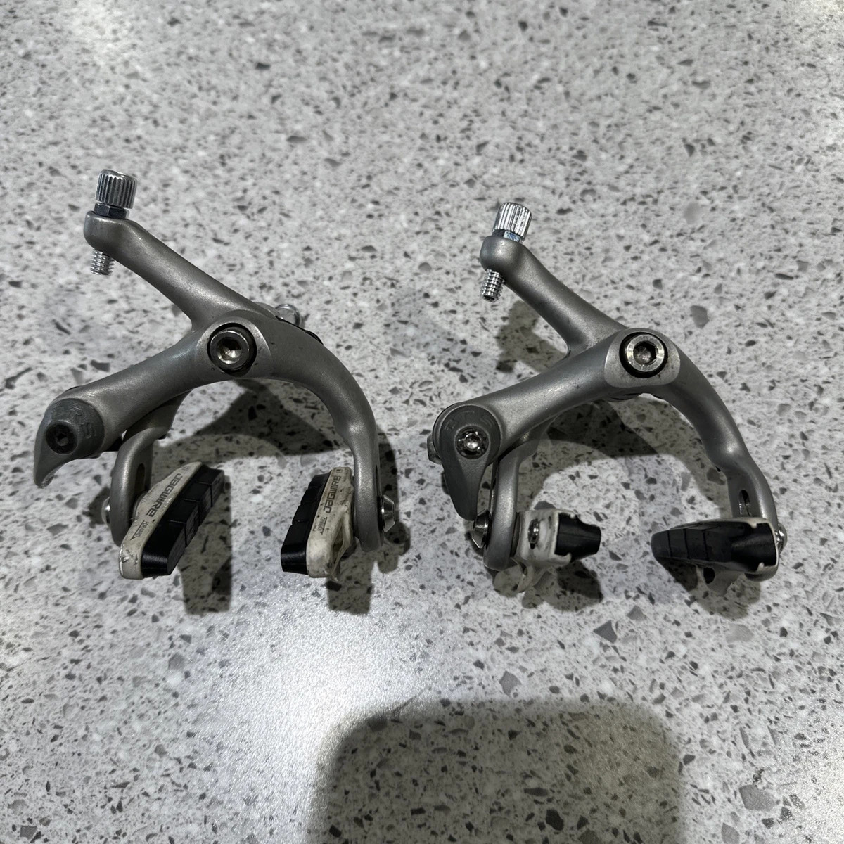 Shanrya Étrier de frein à traction latérale de vélo, étrier de frein à double pivot, résistance à la corrosion, conception à double pivot pour vélo
