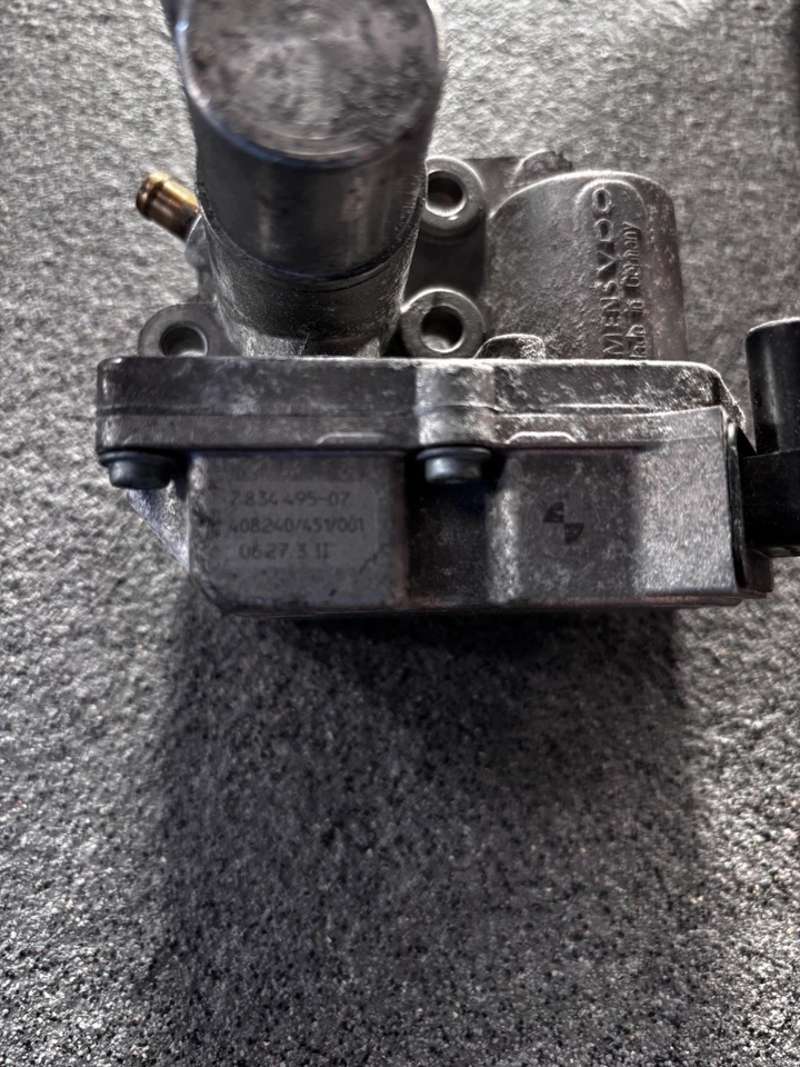 Atuador de válvula de controle ocioso ICV IAC 2006-2010 BMW M5 M6 S85 5.0L V10 FABRICANTE DE EQUIPAMENTO ORIGINAL - Imagem 3 de 4