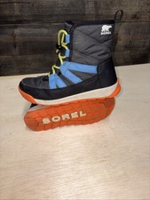 These are Sorel Whitney II Short Lace waterproof winter boots. Size 3