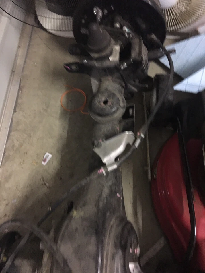 Nissan Navara rear diff assembly np300 - image 4 of 4