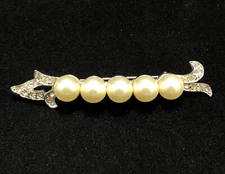 Vintage Marvella Silver Tone Rhinestones & Faux Pearls Pea Pod Brooch Pin 3”