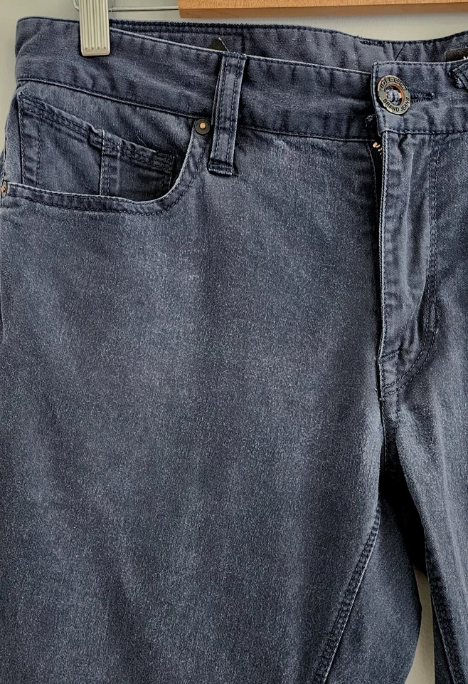Volcom Men Long Pants Size 32 Blue Denim Straight Button Zip Pockets Cotton - Image 3 of 4