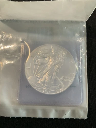 2011 U.S.American Silver Eagle Dollar $1 1oz Silver Uncirculated Apmex Packa
