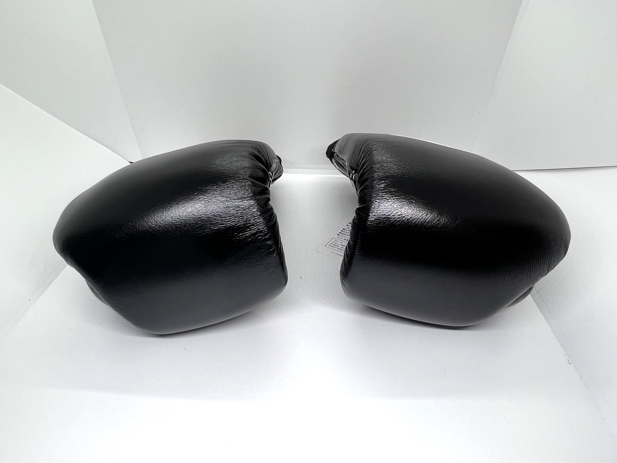 Winning Boxing Gloves Professional Type 8oz Black From JAPAN MS