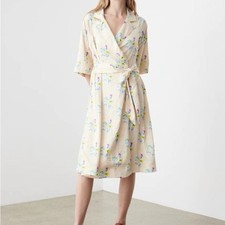 GANNI Floral Crinkle Satin Wrap Dress Cream Yellow NWT Size 14