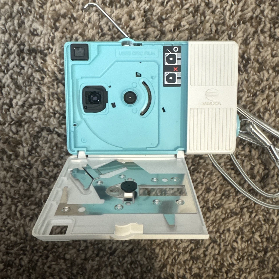 Cámara fotográfica de disco Minolta AC 101 Courreges y estuche Japón fotografía sin probar Foto 3 de 4