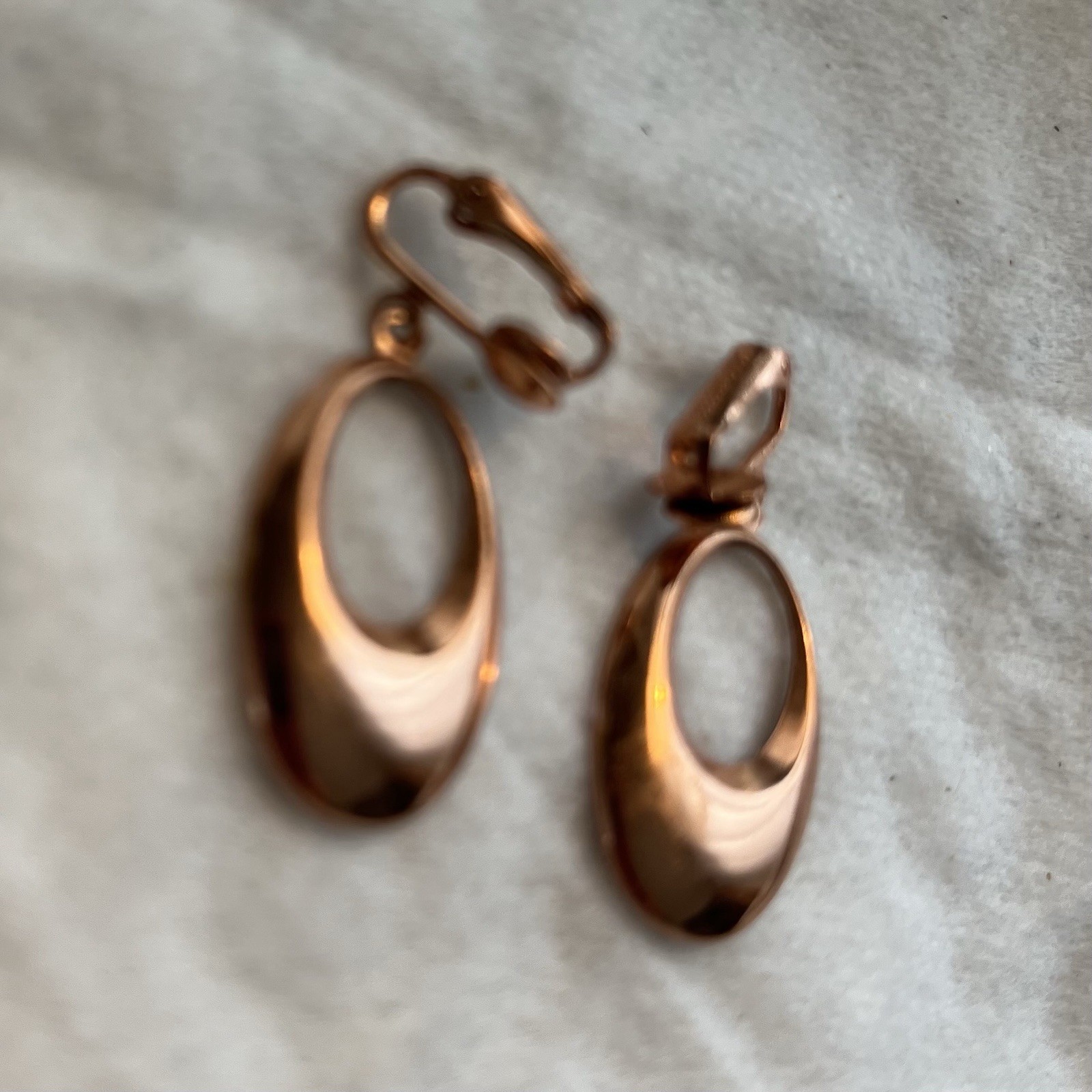 Solid Copper Oval Clip-On Dangle Drop Earrings 19… - image 3