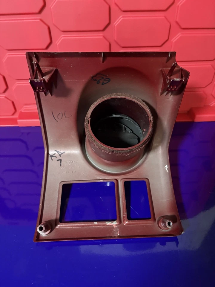 HUMMER H2 2003-2004 TABLERO LADO IZQUIERDO EXTERIOR AIRE ACONDICIONADO REJILLA DE VENTILACIÓN Y BISEL MOLDURA OEM Foto 3 de 3