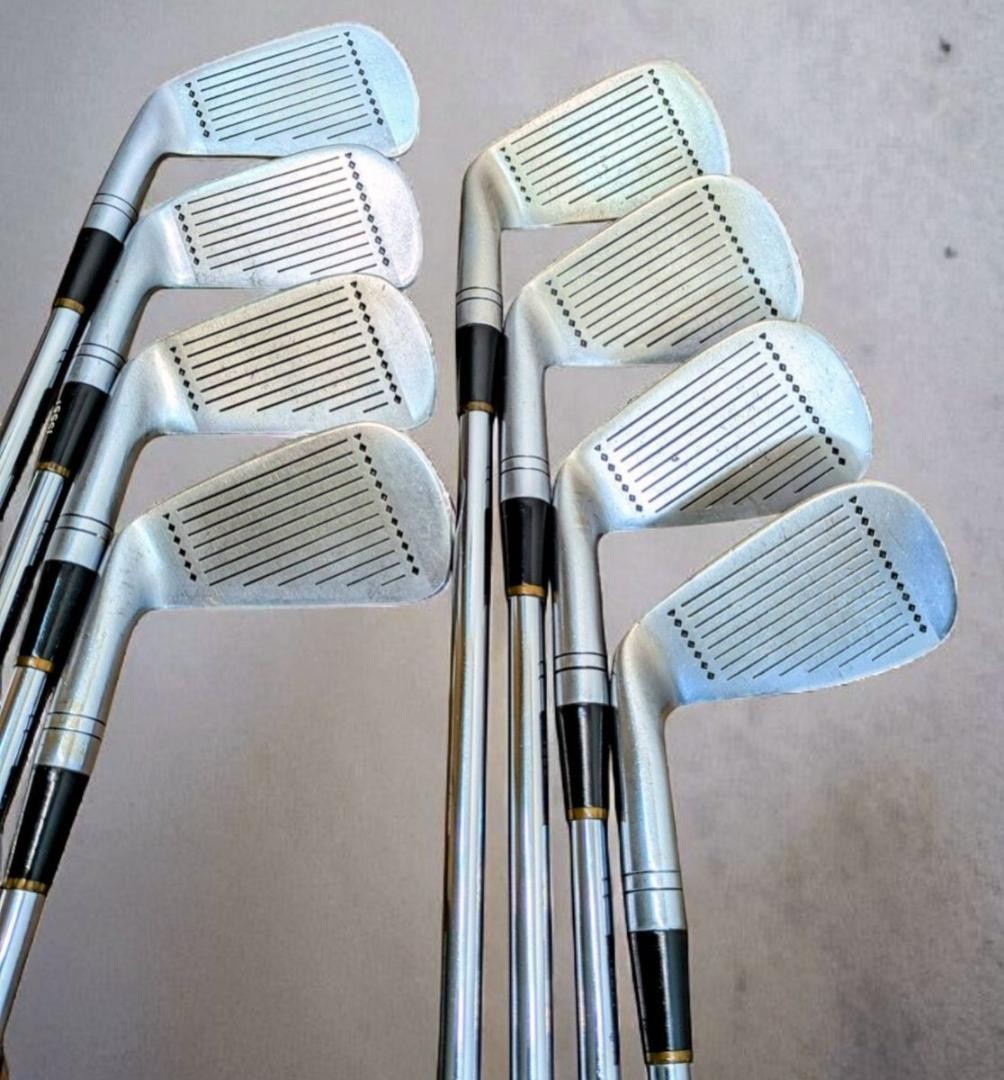 タイトリスト TOUR MODEL・ツアーモデル 3番～9番 Pw 8本セット タイトリスト TOUR MODEL・ツアーモデル 3番～9番 Pw 8本セット