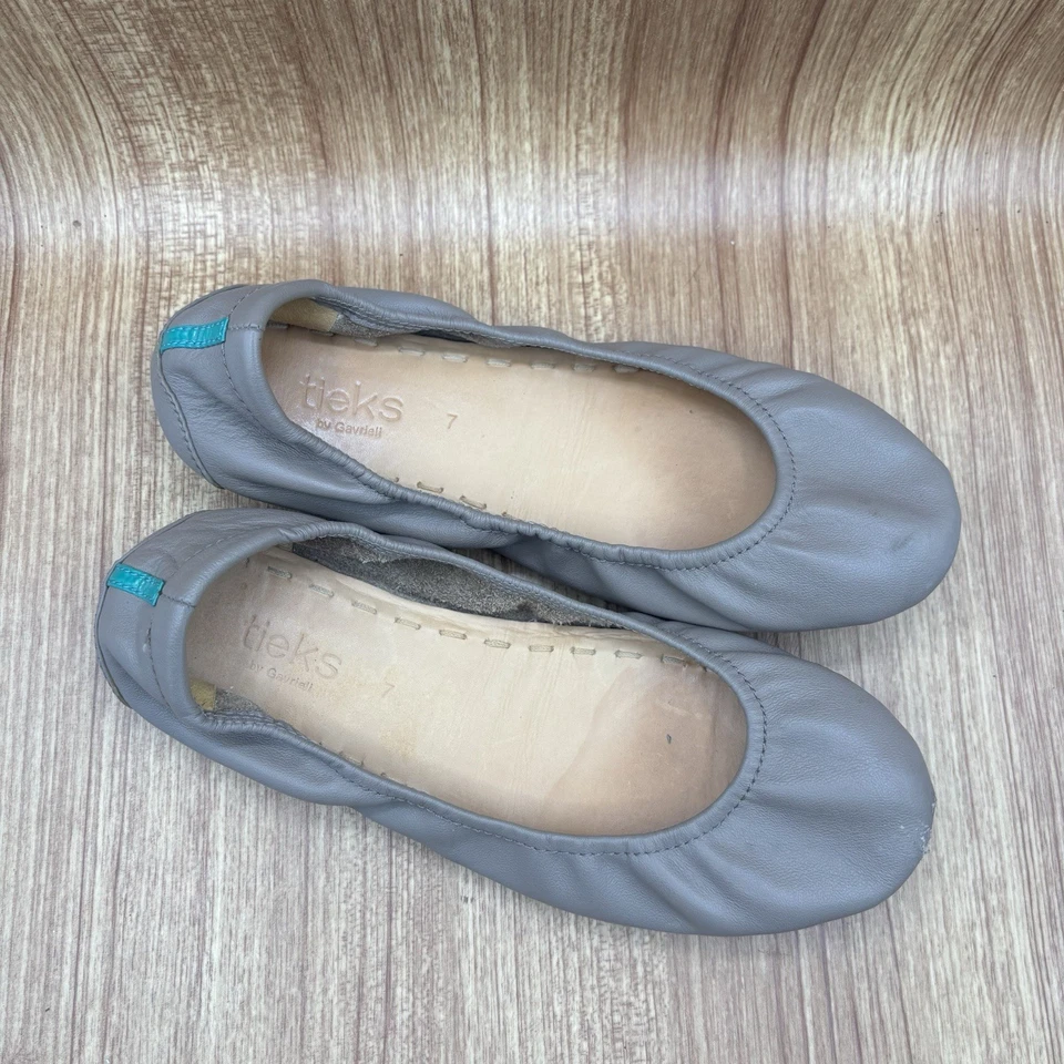 Sapatilhas de balé Tieks by Gavrieli couro italiano acastanhado tamanho 7 casual bege dobrável - Imagem 2 de 4