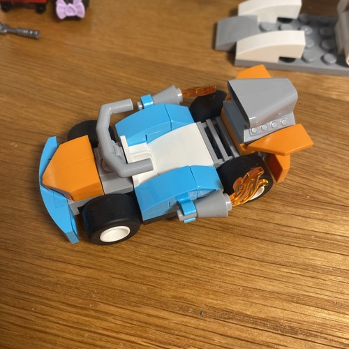 LEGO FRIENDS CREATIVE TUNINGSTATION 41351 - Bild 4 von 20