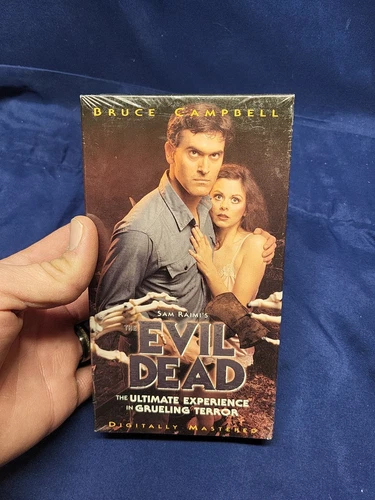 Sam Raimi's The Evil Dead (VHS, 1998) The Ultimate Experience in Grueling Terror - Picture 1 of 6