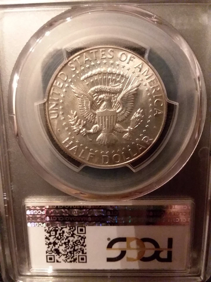 1967 PCGS MS 66 BUSINESS STRIKE KENNEDY HALF ** SUPERB RAINBOW TONED OBVERSE ** - Image 4 of 4