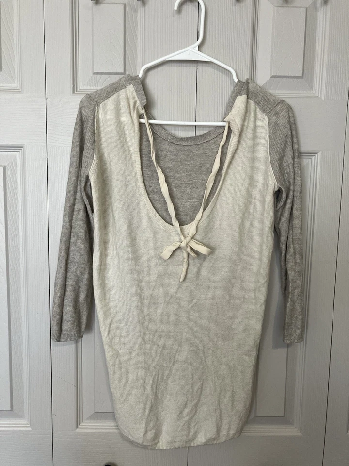 Blusa Aritzia Babaton para mujer talla S mezcla seda/cachemira femenina causal Foto 2 de 4