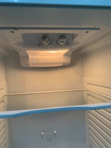 Kelvinator 420L White Top Mount Refrigerator - KTM4200WB - Picture 5 of 7