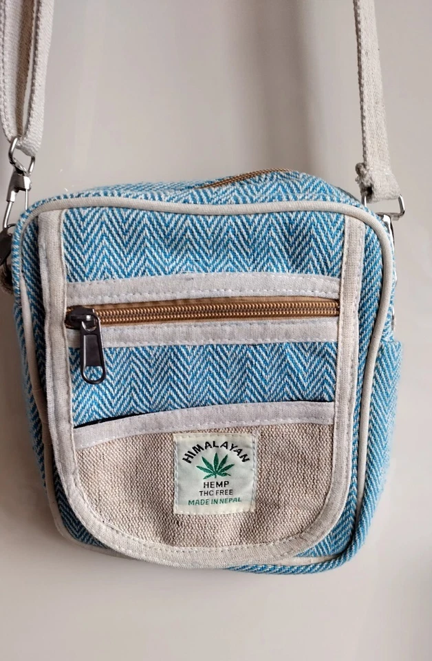 Bandolera pequeña vintage de cáñamo nepalí Foto 3 de 4