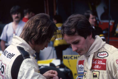 1980 Boxengasse Rene Arnoux Gilles Villeneuve F1 Old Photo