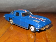 1964 Ideal Motorific Slot Car - 1 body  chassis w/ motor - Corvette Stingray