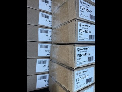 Notifier FSP-951-IV Smoke Detector