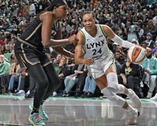 Minnesota Lynx Napheese Collier Glossy Photo Wnba Basketball Poster 2 8x10