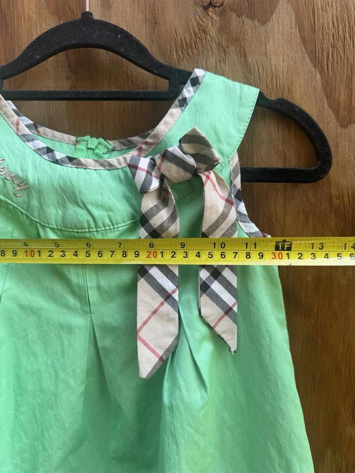 Vestido Burberry Niñas Talla 9 Verde Cuadros Diseñador Excelente Estado Foto 3 de 4