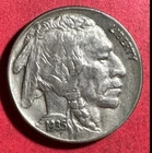 1935 US Buffalo Nickel! "Philadelphia" Mint! Choice XF! SHARP! Old US Coin!