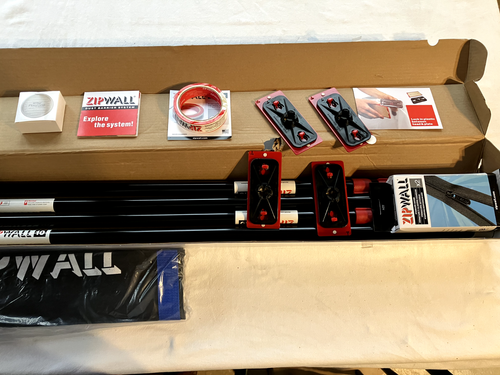 Zipwall ZP4, 4-10’ Spring Loaded Poles and 2-7’ Heavy Duty Zippers, Carry Case - Picture 2 of 5