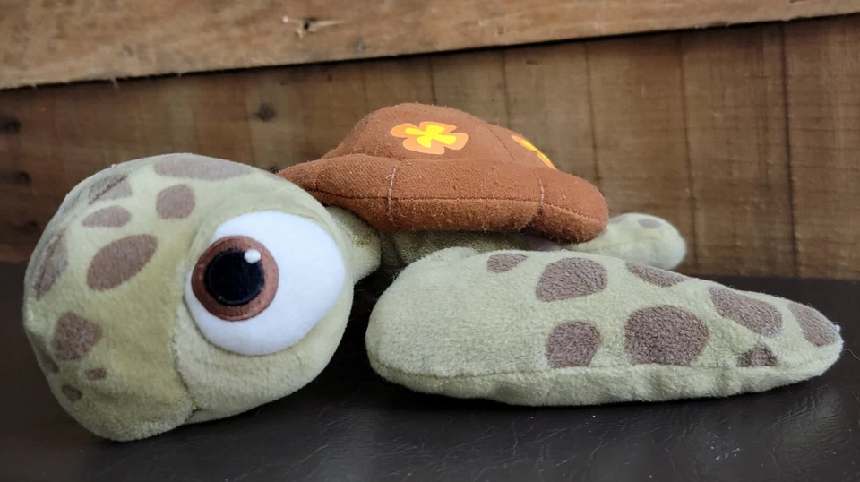 Disneyland Walt Disney Parks Pixar Buscando a Nemo 11" Peluche SQUIRT Tortuga Marina Foto 3 de 4